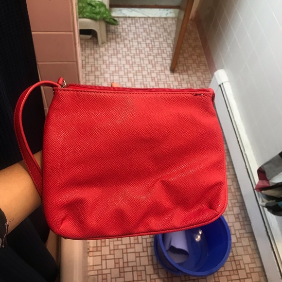 Red Nine West Bag - Picture 8 of 8